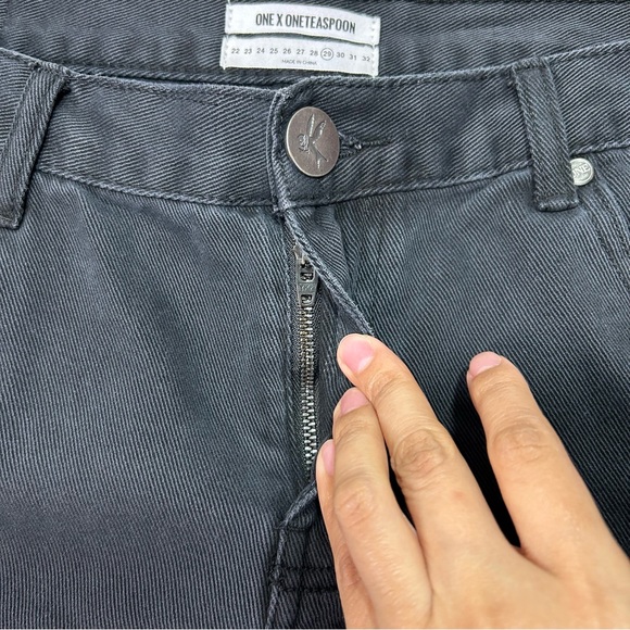 ONE BY ONE TEASPOON Womens Charger Denim Shorts Black Size 29 - Picture 3 of 11